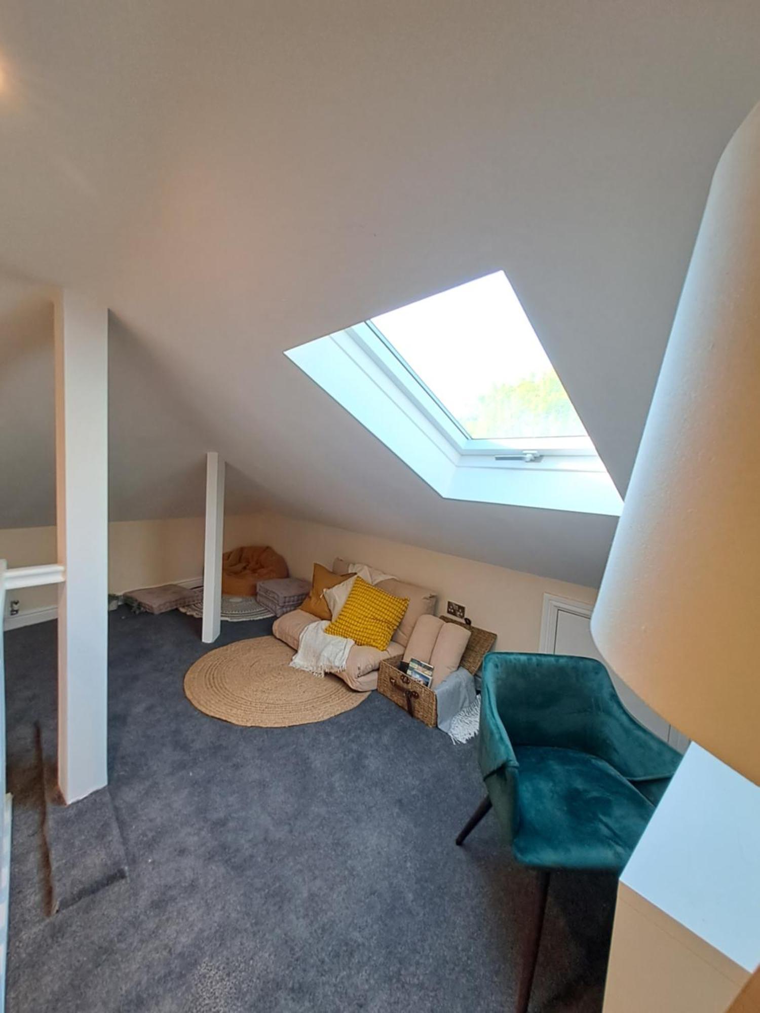 Modern Cosy Corner Flat 3 Bed And Loft Sleep 7 People Apartment London Exterior photo